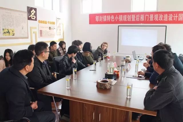 一批批參觀團為何頻頻到云臺冰菊基地參觀？